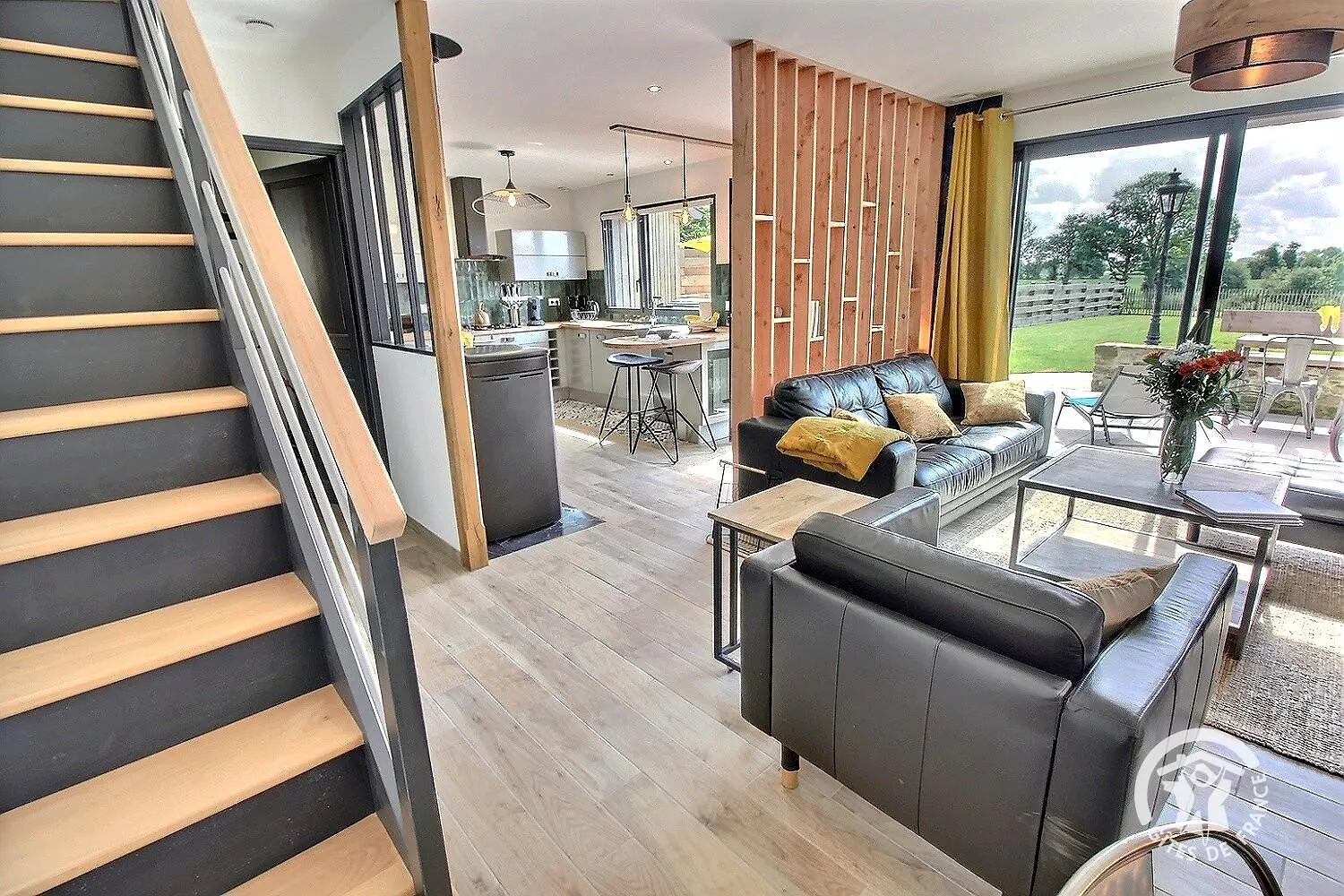 Holiday home Grange Nature Les Champs-Geraux